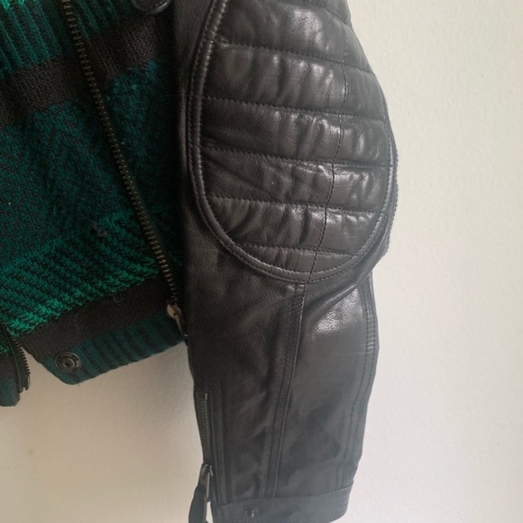 BURBERRY Boho Leather Motorcycle Jacket – Green Tribal Knit, Size XS *SO RARE* - Picture 9 of 11